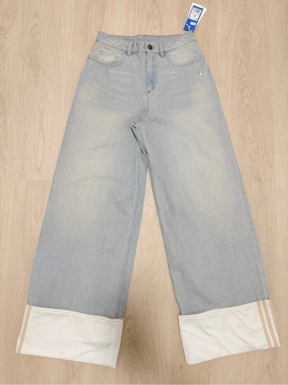 Adidas Women's Light Blue Wide-Leg Cuffed Jeans SIZE 2834